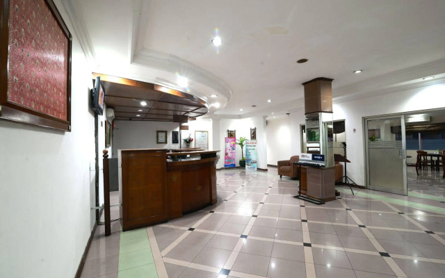 Puri Jaya Hotel