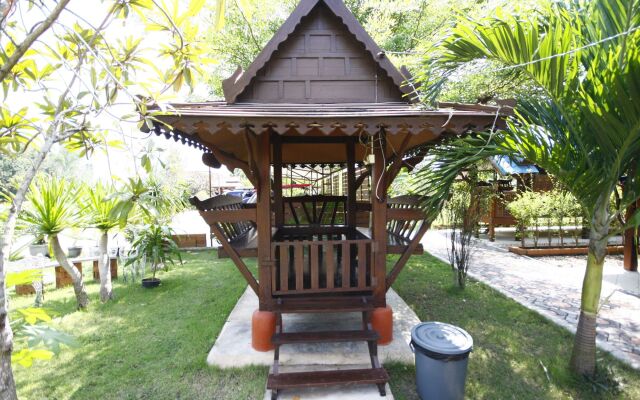 Ban Suan Mee Sakul Resort