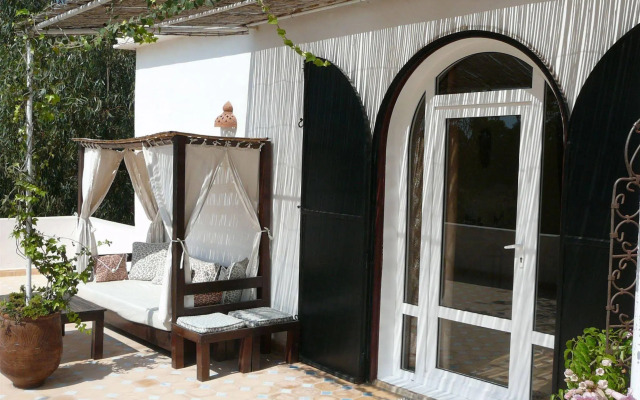 Villa Daba