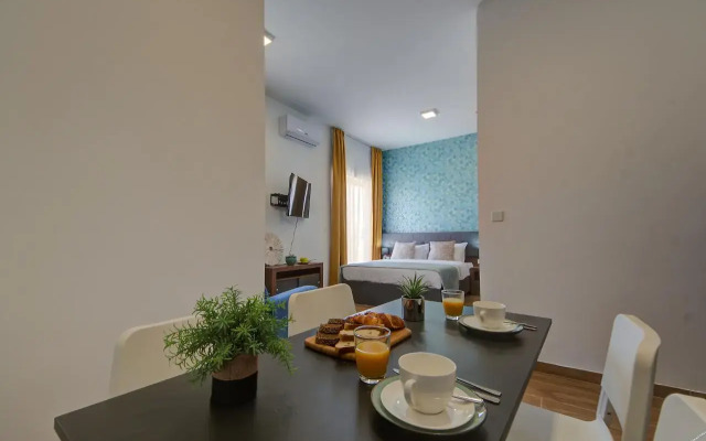 Tritoni Marina Apartments and Suites