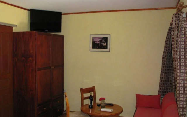 Sunrise Apartments
