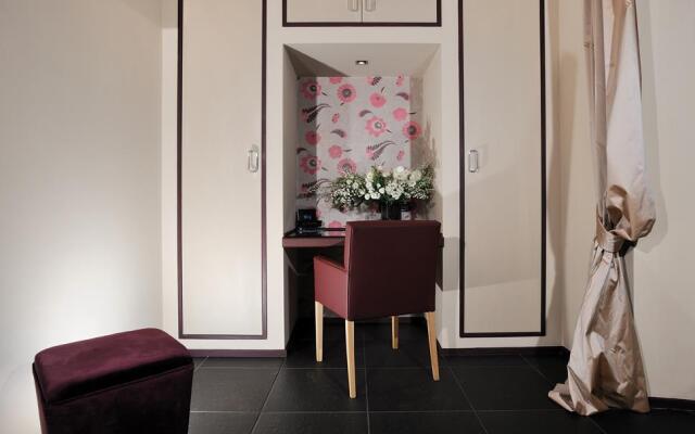 Roma Dreaming ApartHotel