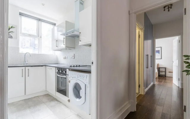 Marble Arch Apartments