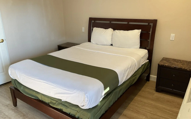 Escondido Inn