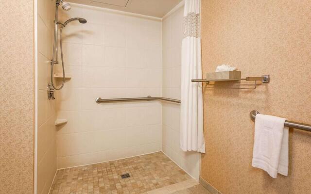 Hampton Inn & Suites Poughkeepsie
