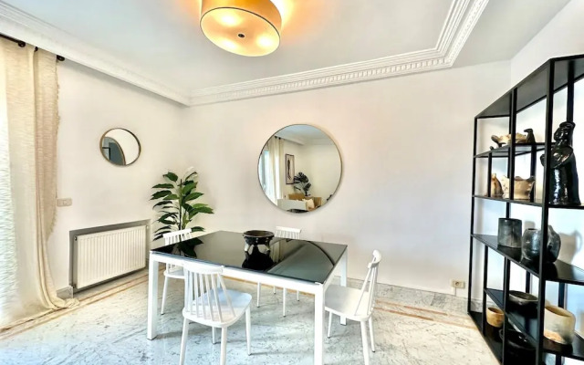 E4 Spacious and Cozy 2 bds in La Marsa