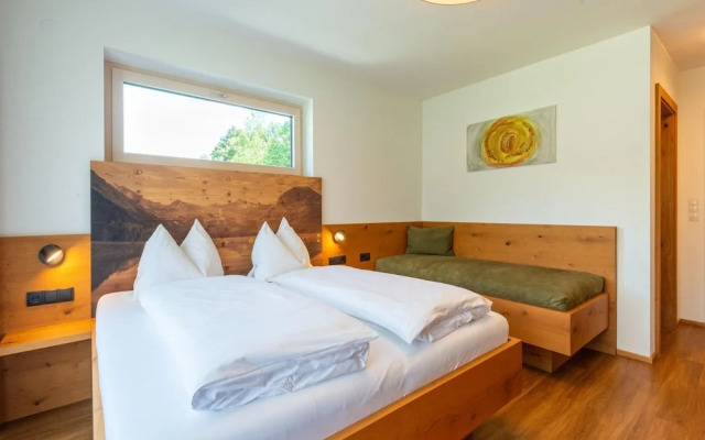 Attractive Flat With Beautiful Views