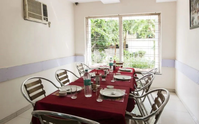 Aparment in Andheri East, Mumbai, by GuestHouser 10769
