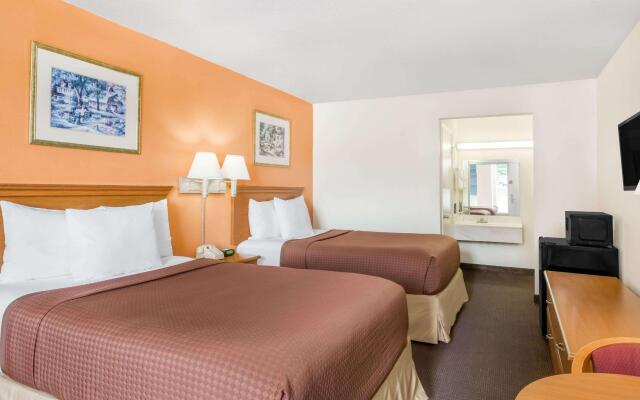 Days Inn by Wyndham Christiansburg