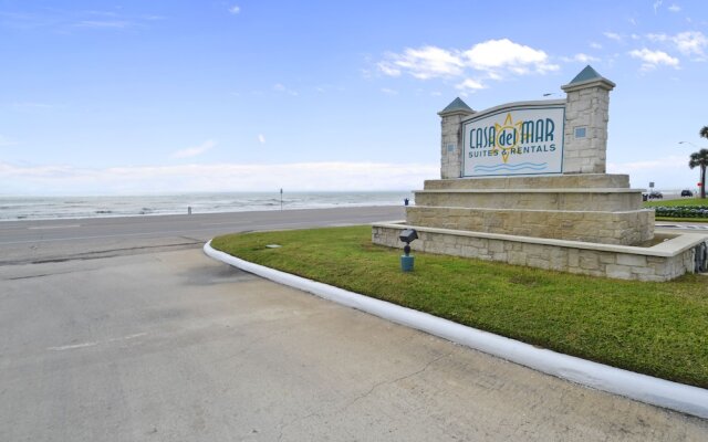 Casa del Mar 375 by RedAwning