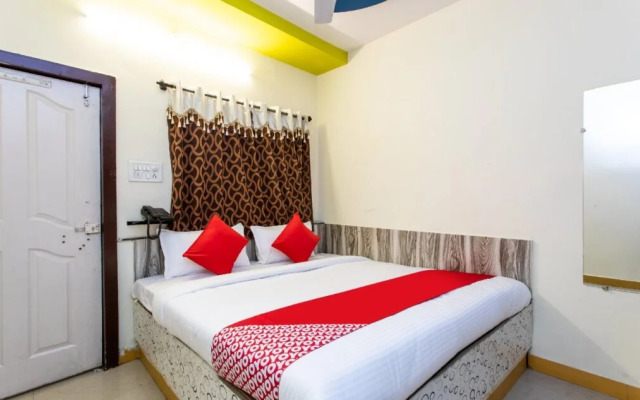 Oyo 28582 Sanjar Guest House
