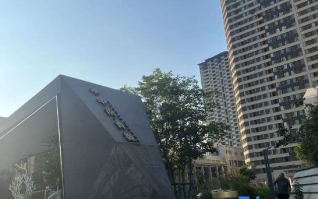 Xiaoshi Homestay (Xi'an Tai'ao Plaza)