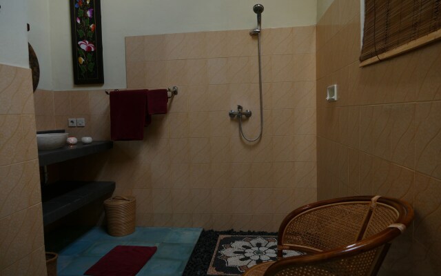 Devi's Place