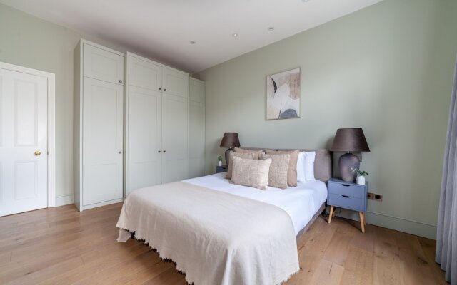 5 Bed Apartment in Clapham