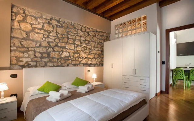 Verona For Rent Topazio