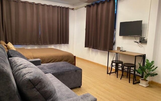 Taladnoi Paint House