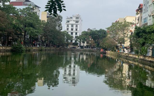 Granda Lake View Hotel & Apartment