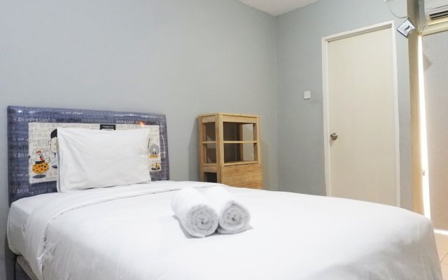 Comfy and Relaxing Studio Apartment at Educity Pakuwon By Travelio