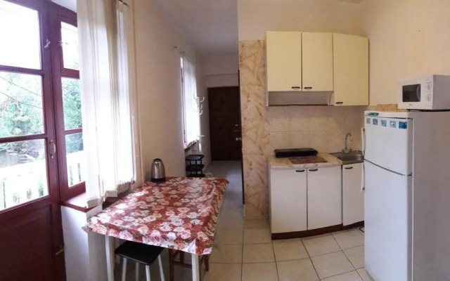 Komsomolskaya 38A Guest house