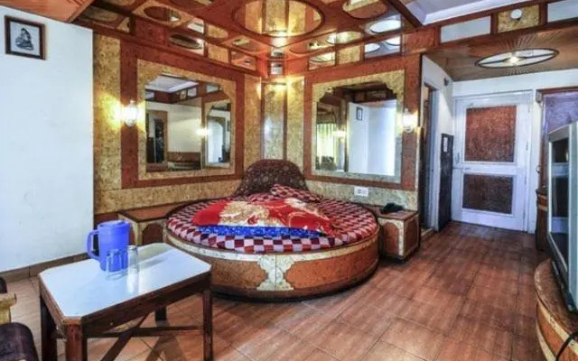 Hotel Gulmarg Regency