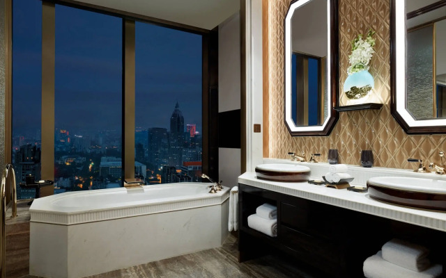 The Ritz-Carlton, Nanjing