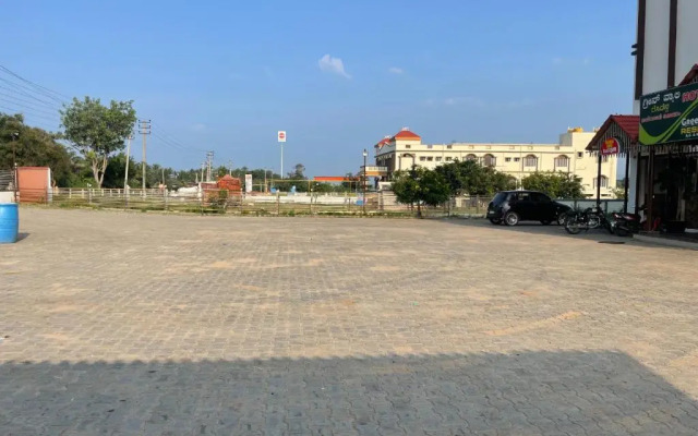 Green Valley Residency by OYO Rooms