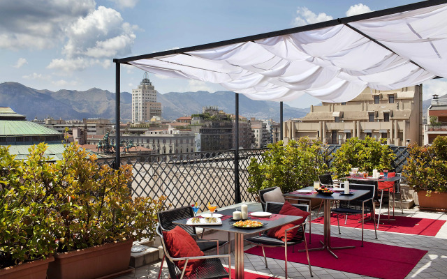 Hotel Plaza Opera