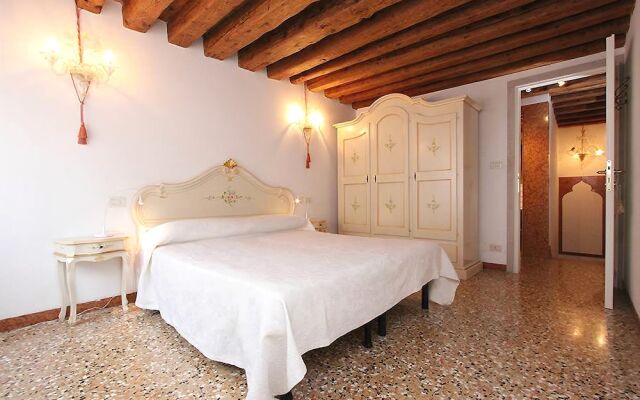 City Apartments - Boteri