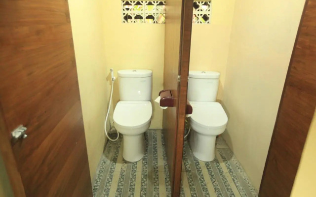 Liang House and Hostel