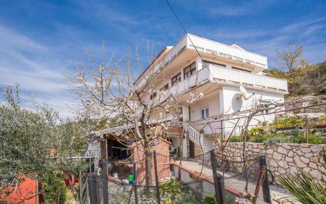 Apartments Anica M / Two Bedrooms A1