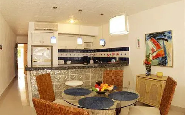 Xaman Ha Condominium by ChezPlaya
