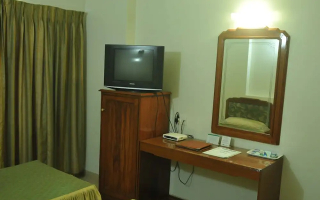 Hotel Apex Surat