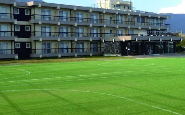 J-Hoppers Lake Biwa Guesthouse