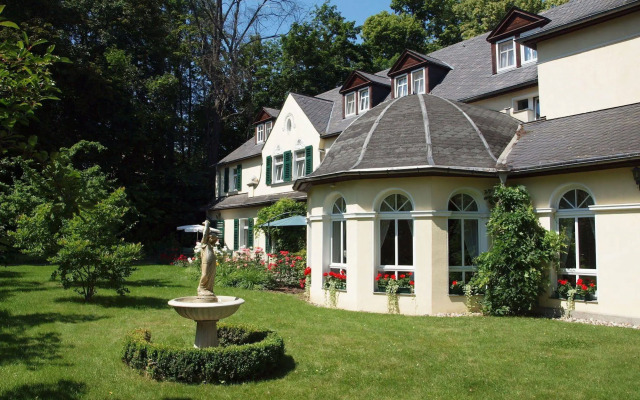 Hotel Bellevue Schmölln