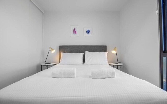 Wow Apartment In Boxhill Central Near Hospital