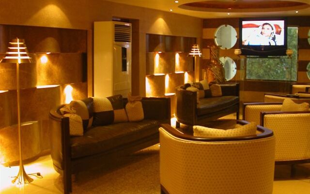 Nawara Suwiady Apartments