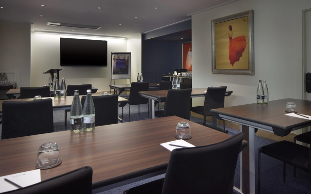 Radisson Blu Hotel, London Leicester Square