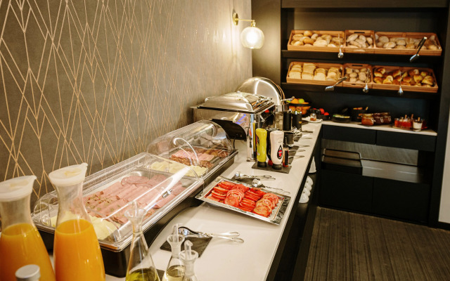 Duplo Charme Boutique Hotel