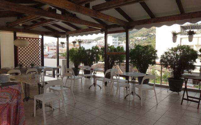 Ilion Spa Hotel