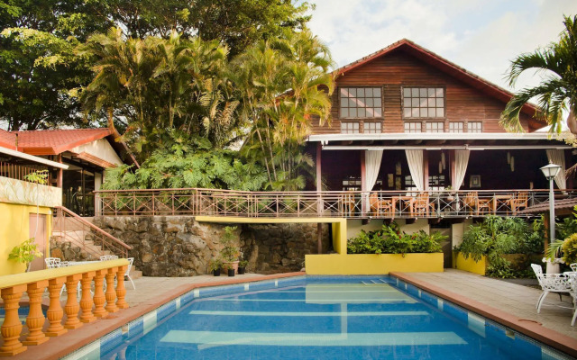 El Rodeo Estancia Boutique Hotel & Steakhouse
