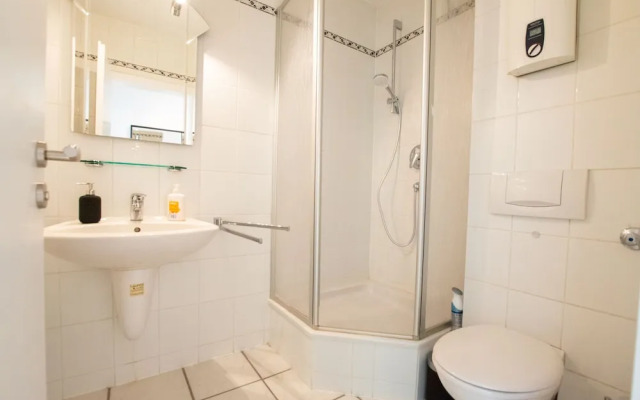Tolstov Hotels
