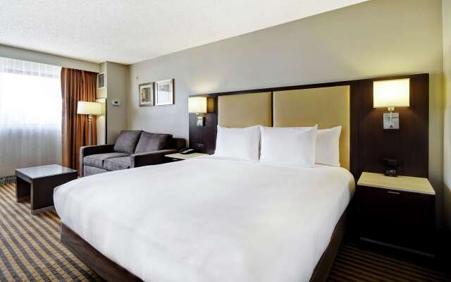 DoubleTree by Hilton Hotel Pleasanton at the Club