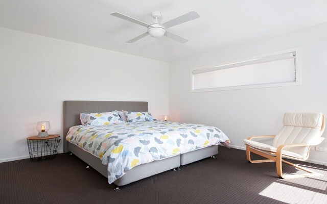 6 Bagnall Avenue