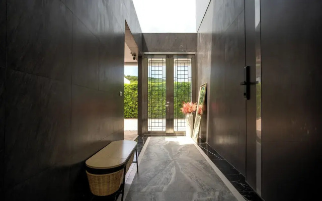 Sky - 4BR Private Villa in Phuket