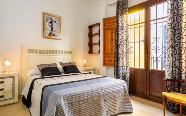 Barrio Santa Cruz HSH