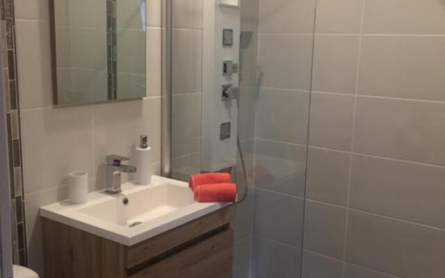 Főtér Apartmanház Szentendre