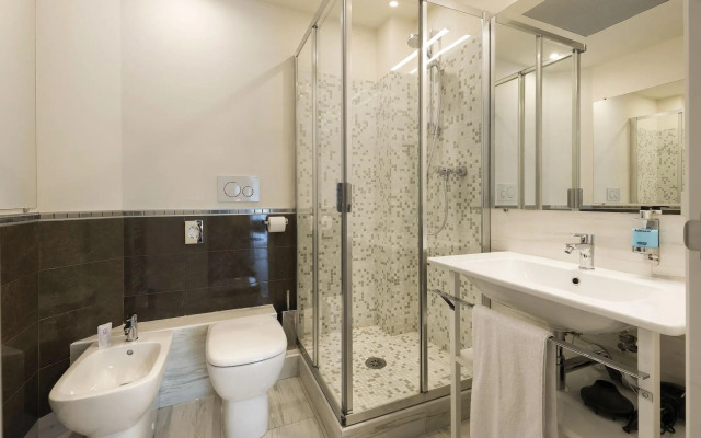 Adesso Hotel