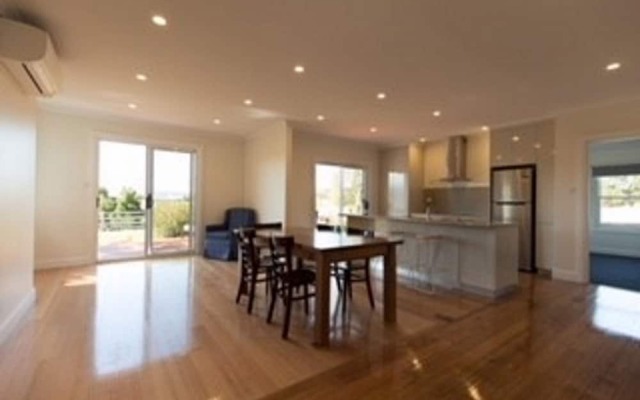 Leichhardt Farm Cottages