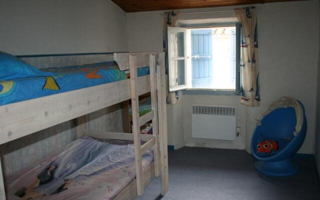Maison de Village (Adults Only)