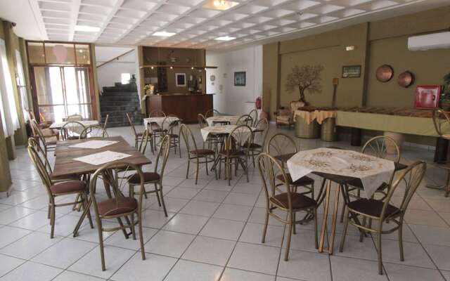 Kleopatra Traditional Hotel